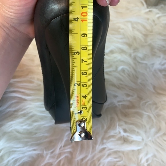 WHITE Buffalo Black Faux Leather Women’s Peep Toe Shoes - Picture 8 of 15